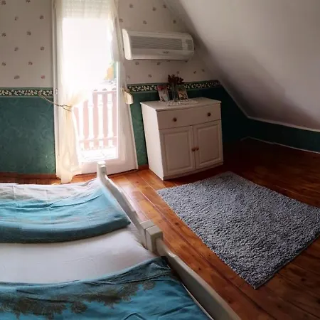 Ferienhaus Kotnyek Nyaralo