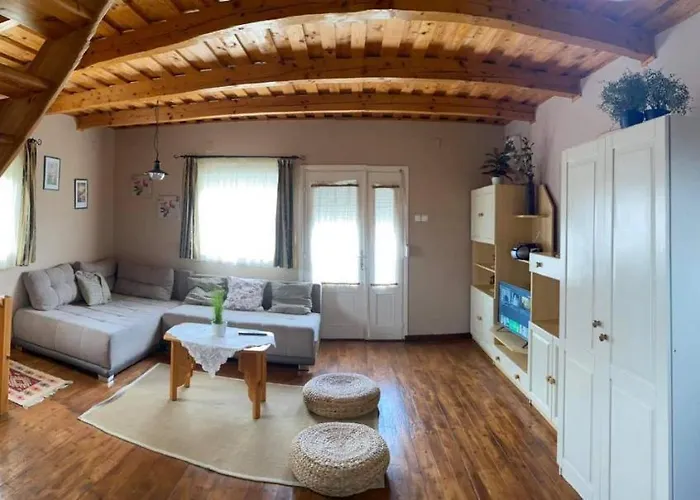 Kotnyek Nyaralo Balatonkeresztúr
